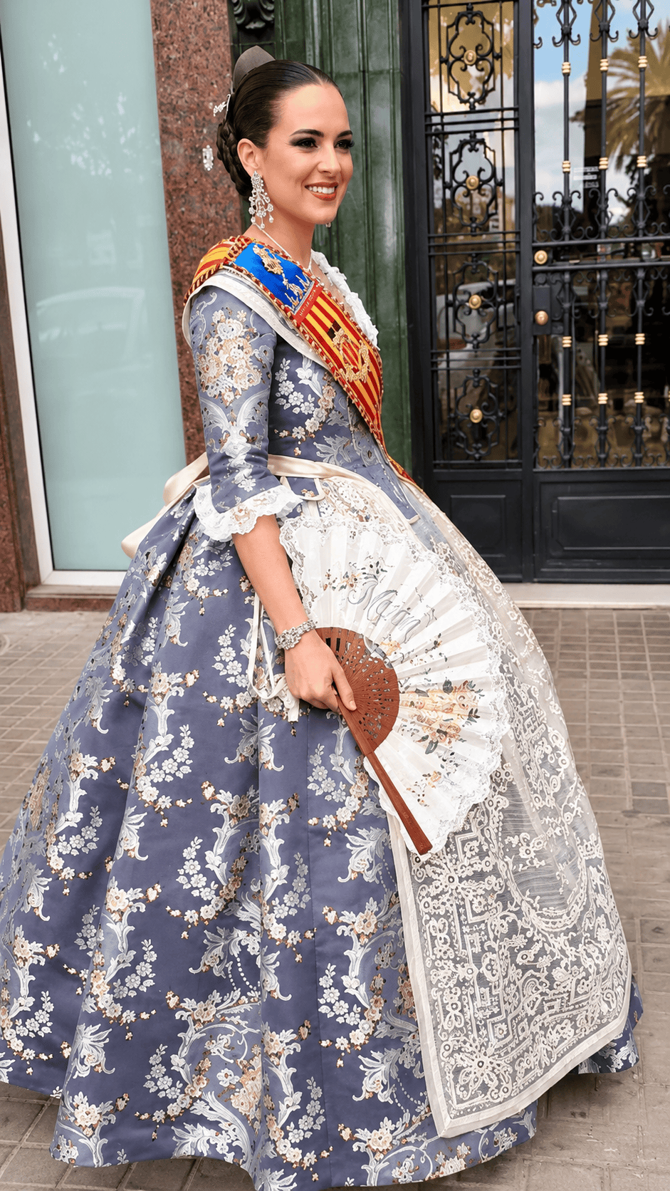 Marina Civera FMV 2019 vestida por Segles Indumentaria 