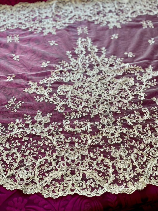 Mantilla de fallera 9357-1