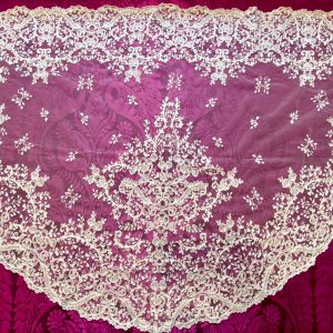 Mantilla de fallera 9357-1