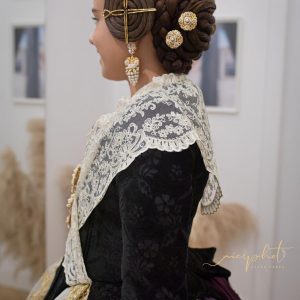 Marina Garcia Arribas, Fallera Mayor Infantil de Valencia 2024 en Segles Indumentaria Valenciana