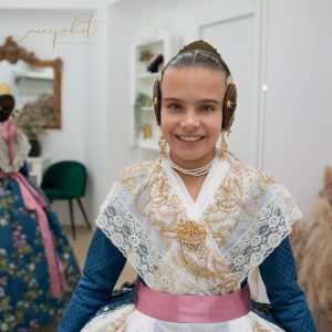 Marina Garcia Arribas, Fallera Mayor Infantil de Valencia 2024 en Segles Indumentaria Valenciana