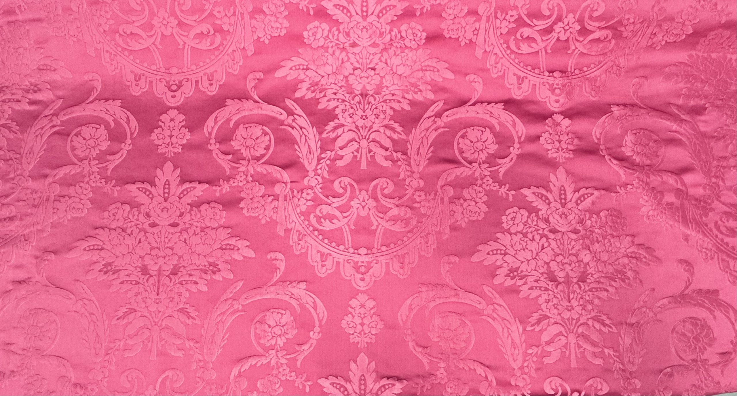 Tela de Fallera Ventura, de venta en Segles Indumentaria Valenciana