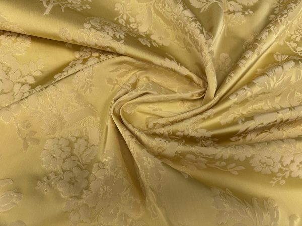 Corte tela de fallera Galana, de venta en Segles Indumentaria Valenciana