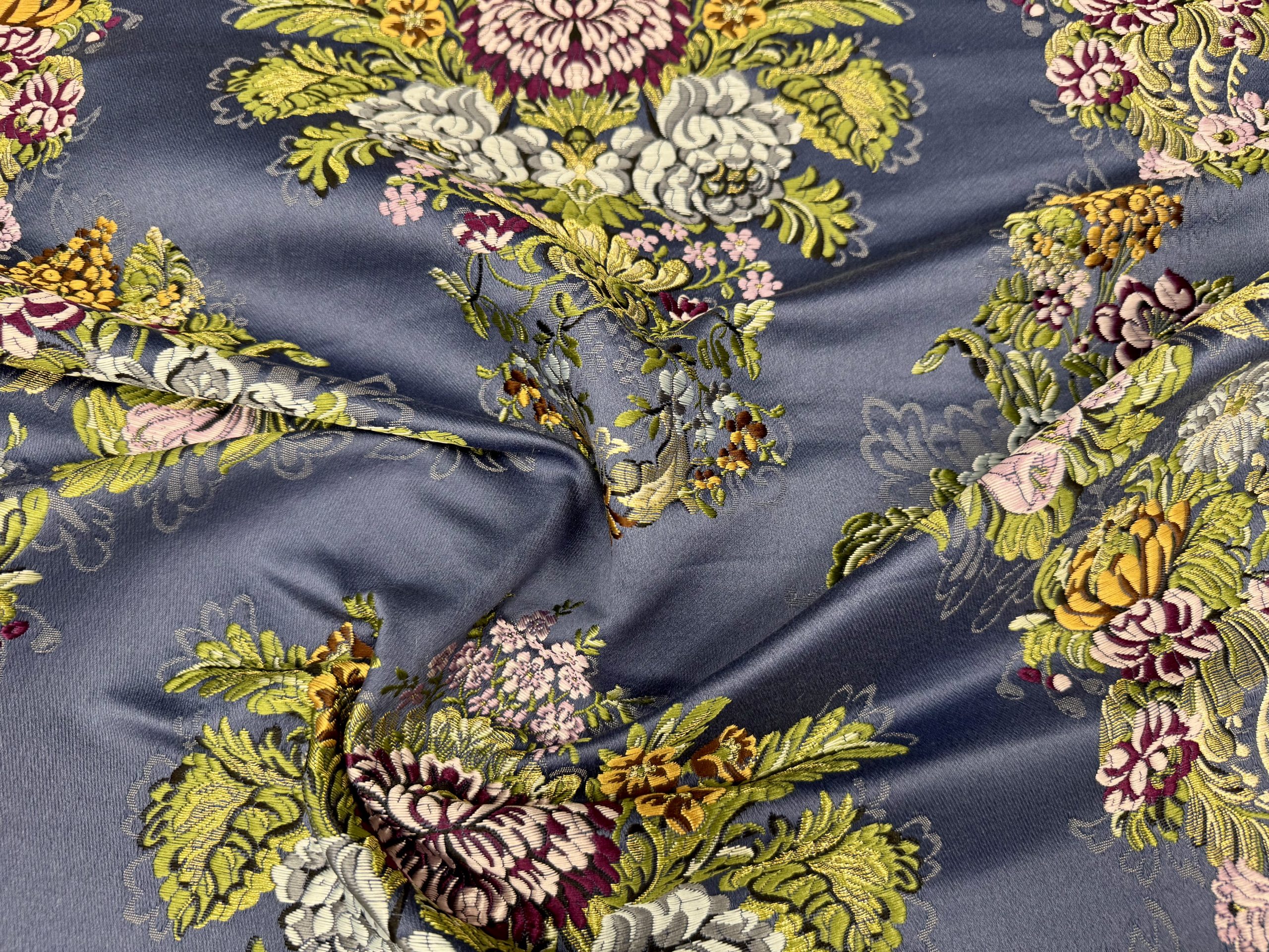 Corte de fallera Pisa, de venta en Segles Indumentaria Valenciana