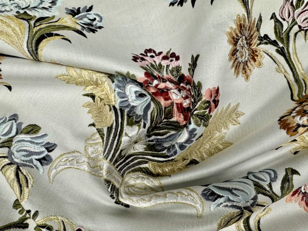 Corte tela fallera Pretoria, de venta en Segles Indumentaria Valenciana