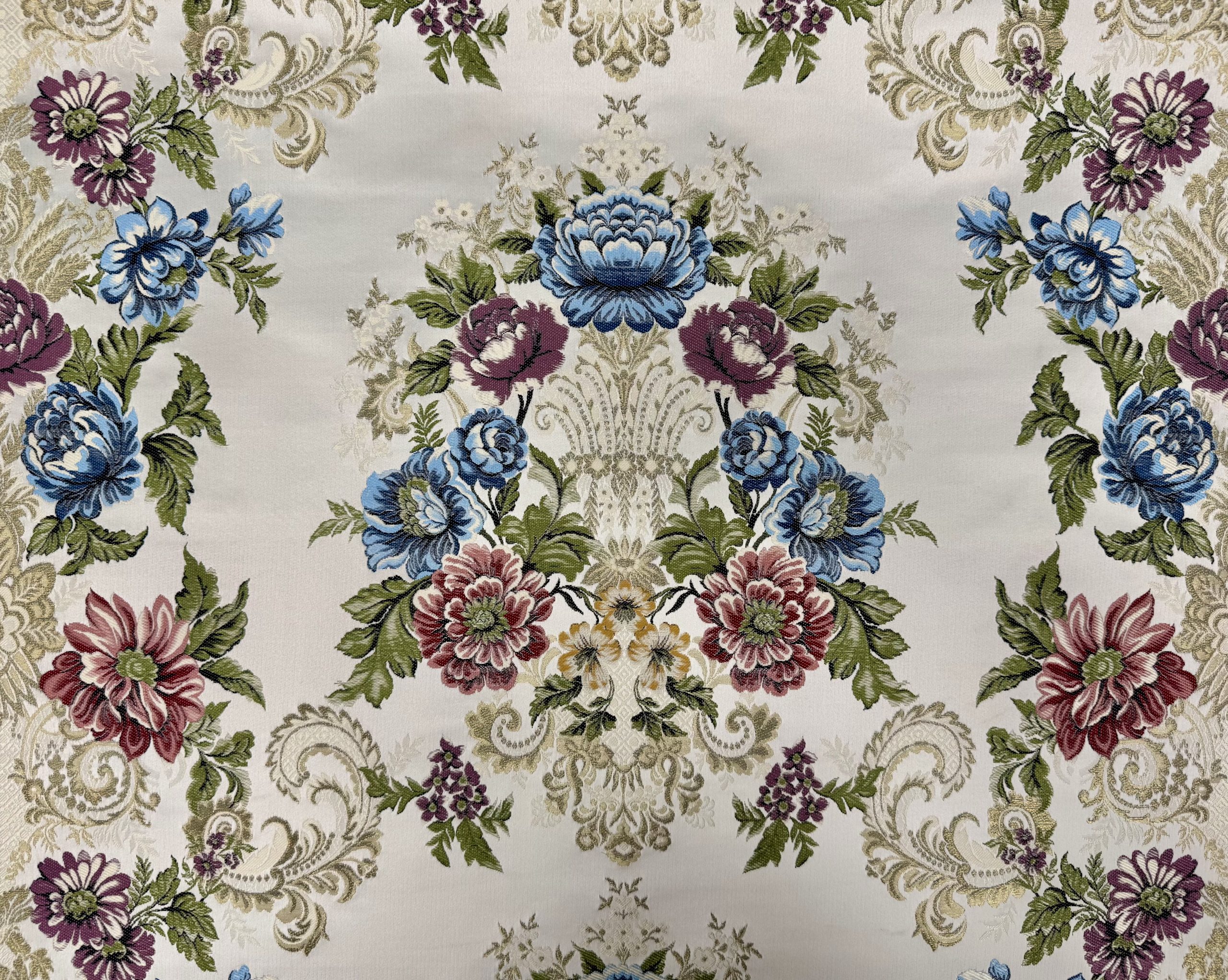 Corte tela de fallera Palleter, de venta en Segles Indumentaria Valenciana